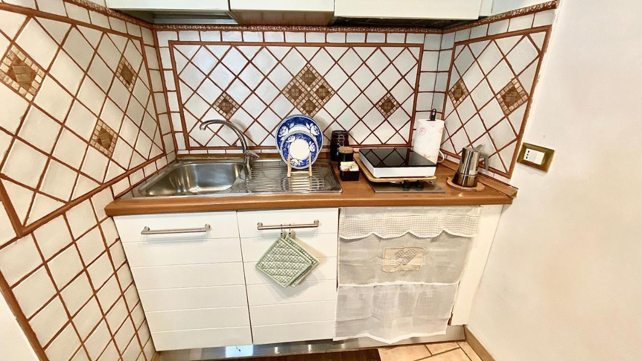 Appartamento Karma House Deluxe Navona Roma Esterno foto